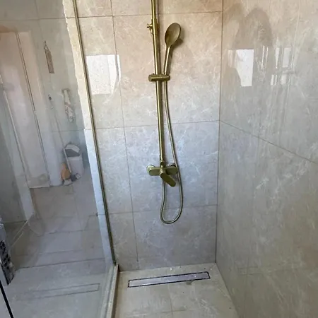 Marithea Apartamento *